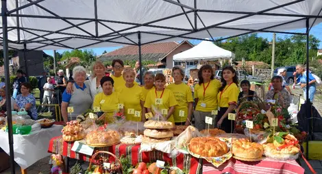 370 участници от 15 общини се състезаваха в конкурсите на Празника на плодородието в Чилнов