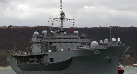 Американски десантен кораб влезе в Черно море  