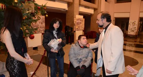 Прекрасен &bdquo;Джаз по Коледа&ldquo; звуча в помощ на Боби Пенков