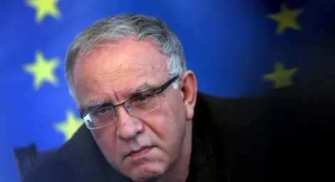 ЦИК няма да преговаря за цената на втората поръчка на машини