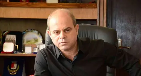 Стоилов кани на среща лицата на протестите