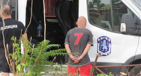 Удар в Бяла: Изоставен склад около &bdquo;Модул&ldquo; превърнат в най-модерната откривана наркооранжения