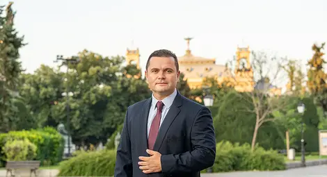 Кметът на Русе кани партии и коалиции на консултации за предстоящите на 27 октомври избори Кметът на Русе кани партии и коалиции на консултации за предстоящите на 27 октомври избори