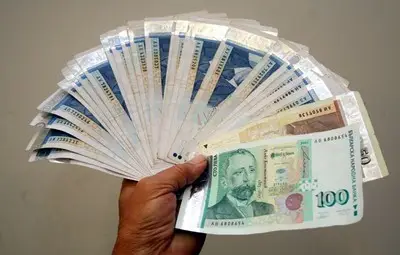 Турция плаща на 200 наши имами