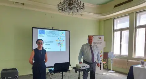 Ехо от мултикултурната класна стая: От &bdquo;Кажи си, да свършваме по-бързо&ldquo; в началото до &bdquo;Благодаря за обучението&ldquo;