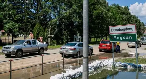 Рекорд на Дунав в Будапеща: 8,90 метра /галерия/