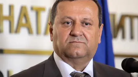 Хасан Адемов: При отпадане на тавана на пенсиите ще има хора и с по 10 000 лева месечно