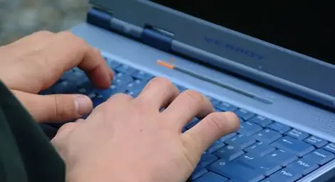 Има напредък в изграждането на електронно правителство в България Има напредък в изграждането на електронно правителство в България