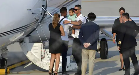 Ново начало: Кристиано Роналдо пристигна в Торино