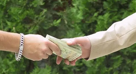 Британски мошеници жилят наши търговци от името на известни фирми Британски мошеници жилят наши търговци от името на известни фирми