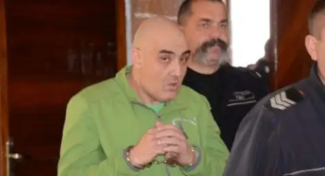 Втори съд прати на топло за 10 години Бат Боби Матрицата