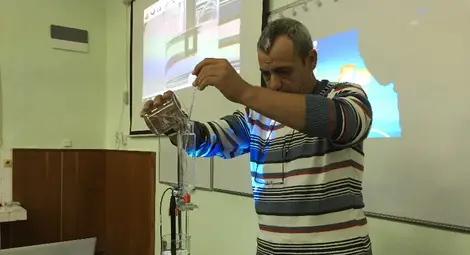 Модерна лаборатория за 7 хиляди лева подготвя бъдещи учени