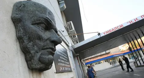 Оперираха успешно пострадалата от &ldquo;Хемус&rdquo; жена, Ананиев лично провери