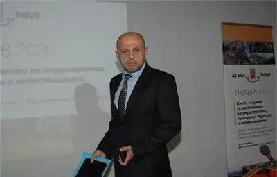 40-50 стотинки на литър има надценка на горивата след облагане