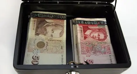 От България изтичат по 2,5 млрд. долара на година