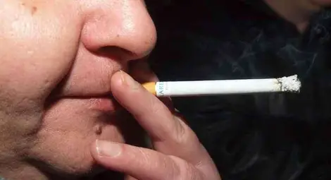 Забраната за тютюнопушенето остава