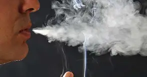 Два акта за пушене при проверки след 22 часа