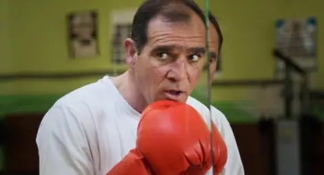 CNN води Сарафа на мача между Мейуедър и Пакиао