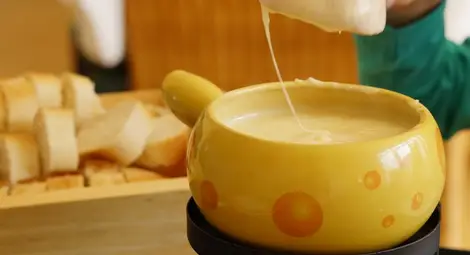 9 любопитни факта за швейцарското сирене