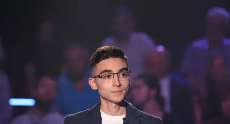 Преслав Тошев от МГ сяда на стола на знаещите от „Златната лига“ Преслав Тошев от МГ сяда на стола на знаещите от „Златната лига“