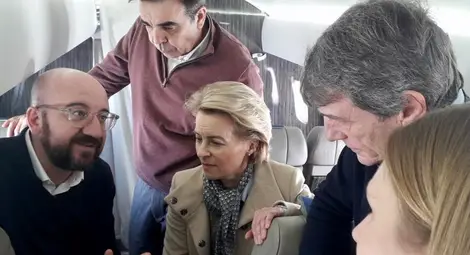 Kathimerini: Европейските лидери на посещение на гръцката граница с Турция, заради бежанската криза