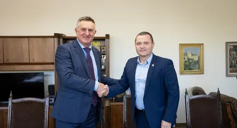 Община Русе, М-Газ и SOCAR откриха в с. Червена вода втори обект от проекта за хибридна газификация