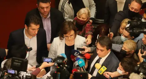 Вариант 1: В кабинета Петков - 4-ма вицепремиери, ИТН с 4 министерства