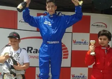 Талантлив пилот от Русе на световното по картинг в Париж