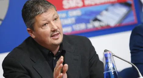 Любо Пенев се разходи до Русе, за да обясни защо трябва да е шеф на БФС