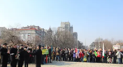 С многолетствие и признателност   Русе почете деня на Освобождението