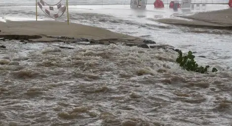 Спасиха шестимата бедстващи в Приморско