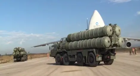 Първата доставка на С-400 в Турция пристигна