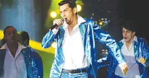 Иван Радуловски си пожела SMS-и за навършване на четвърт век