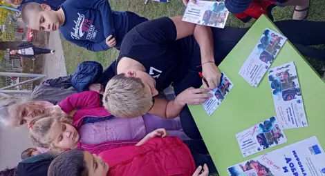 Теодор Цветков насърчи стотици деца да преследват мечтите си, защото "невъзможно" е само дума /галерия/ Теодор Цветков насърчи стотици деца да преследват мечтите си, защото "невъзможно" е само дума /галерия/