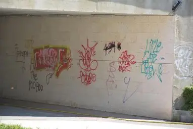 Графитите си намериха майстора