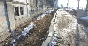 Съветник: По „Придунавски“ има  стърчащи арматурни железа