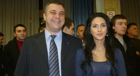 Русенски депутат празнува първа рожба