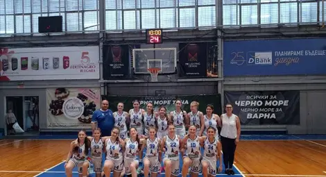 Момичетата на СКБ &bdquo;Дунав-Русе-2016&ldquo; са на финал във Варна