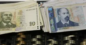 Търговка глобена с 2000 лева за законни цигари