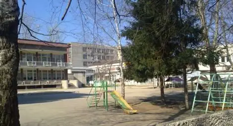 Мургави батковци обрали две момчета до детска градина в Русе