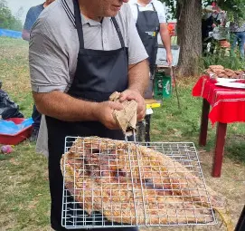 11-то Дунавско барбекю на Ротари клуб &bdquo;Русе-Дунав" събра средства в подкрепа на децата в Русе /галерия/