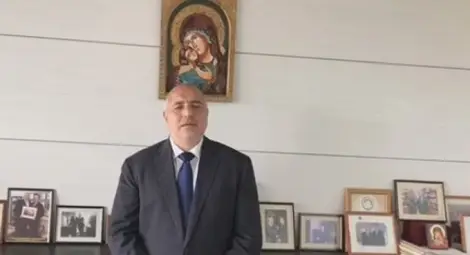 Борисов с извънредно включване във Фесйбук!