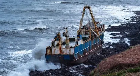 Кораб-призрак се появи край бреговете на Ирландия