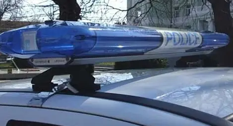 Изоставен от изгората потроши три коли на съперника си