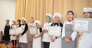 Лава кейк с цитруси, бял шоколад и ягоди спечели седмото издание на „Като шеф готвачите“