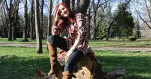 Иглика Пеева с национална награда за пиесата „Не слизай в ада“