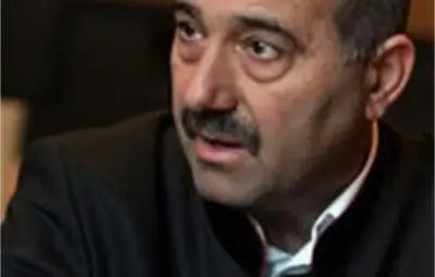 Извинявай, Вълчо!