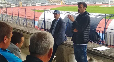 Бербатов пред футболните хора в Русе: Промяната е във вас! Вие избирате! Вие сте властта!