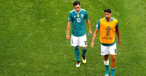 Оливер Кан: Кедира и Йозил провалиха Германия на Мондиала