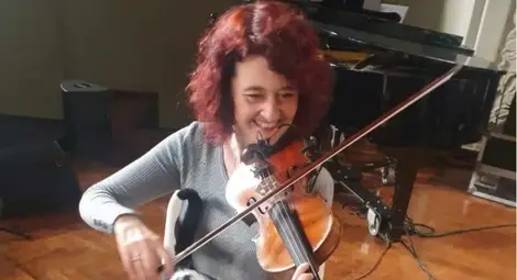 Цветелина Кръстева 